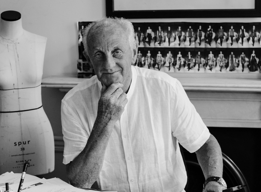 Paul Costelloe takes part in Incognito Art Auction